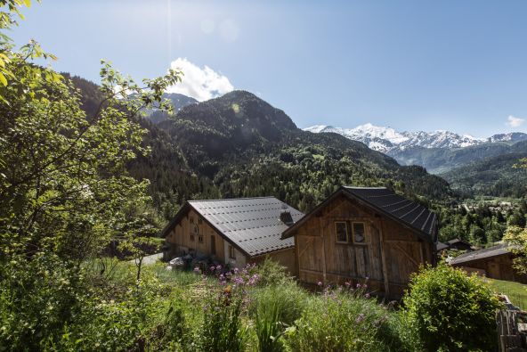 Vente Terrain à bâtir Servoz 937&nbsp;m²