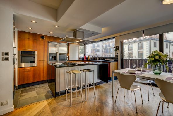 Vente Maison Chamonix-Mont-Blanc 7 Pièces 240 m²