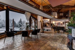 chalet 10 Rooms for sale on CHAMONIX MONT BLANC (74400)