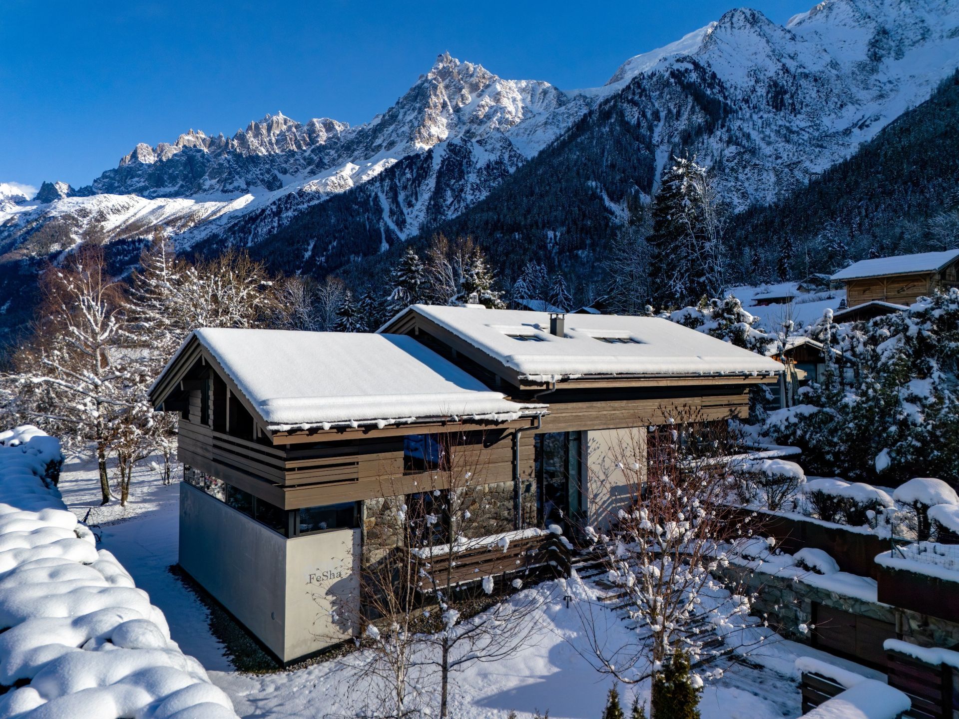 chalet 10 Rooms for sale on LES HOUCHES (74310)
