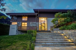 chalet 10 Rooms for sale on LES HOUCHES (74310)