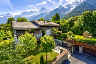 chalet 10 Rooms for sale on LES HOUCHES (74310)