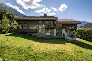 chalet 10 Rooms for sale on LES HOUCHES (74310)