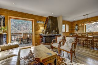 chalet 5 Rooms for sale on SERVOZ (74310)