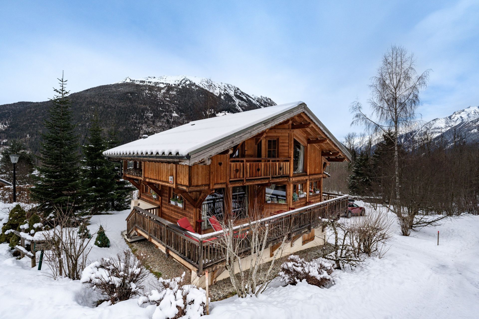 chalet 4 Rooms for sale on LES HOUCHES (74310)