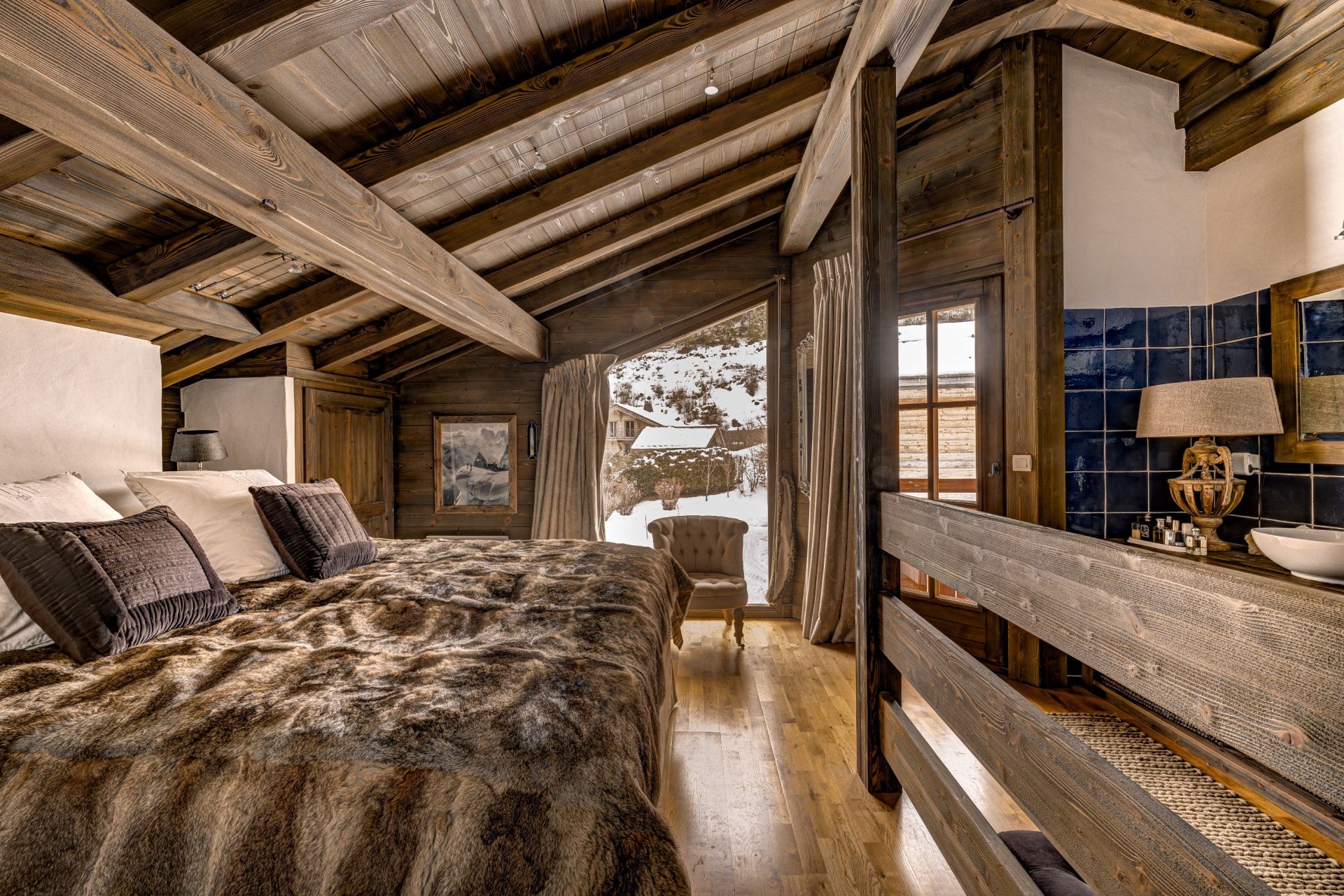 chalet 4 Rooms for sale on LES HOUCHES (74310)