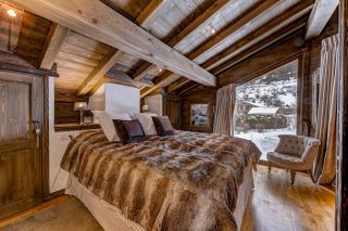 chalet 4 Rooms for sale on LES HOUCHES (74310)