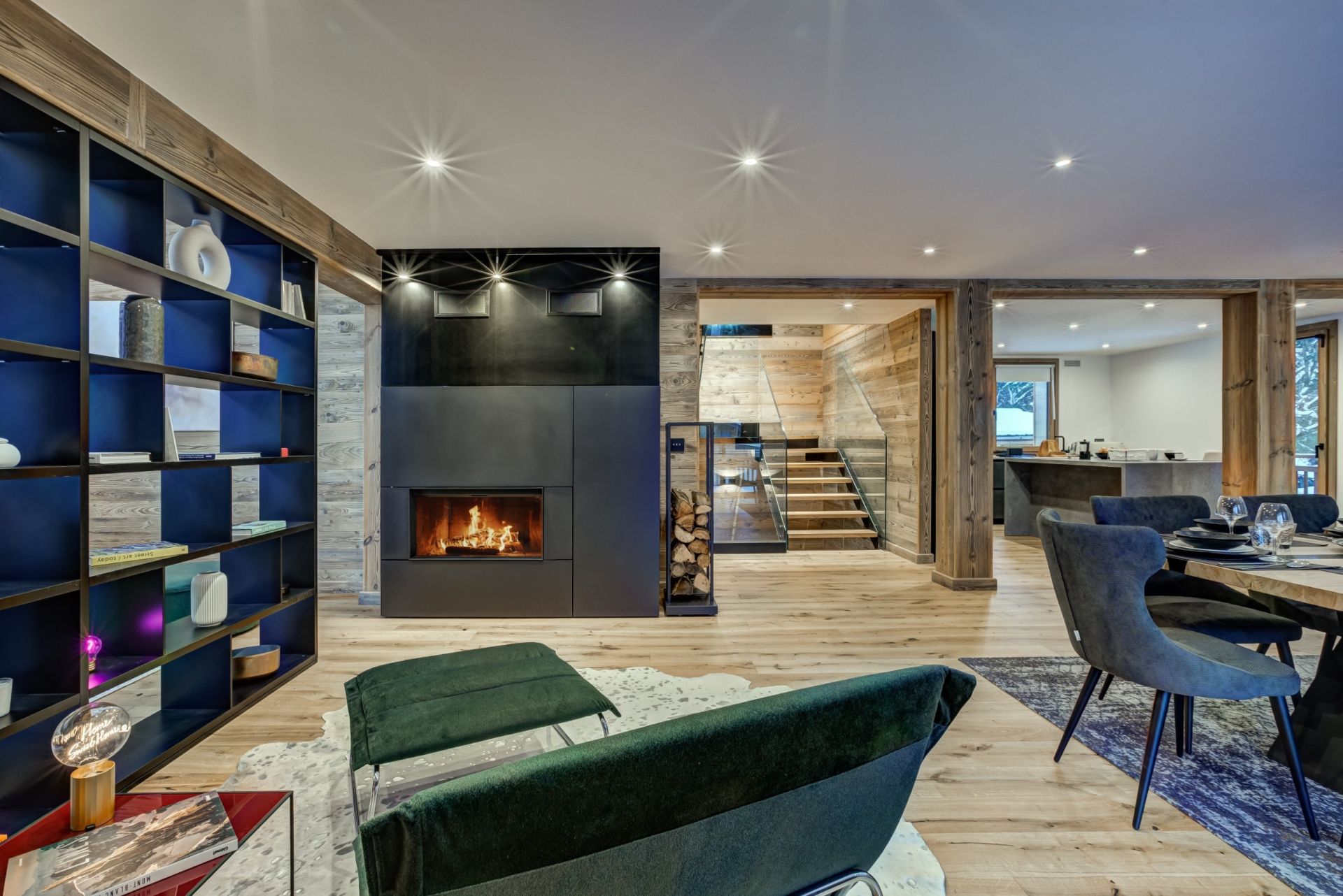 chalet 10 Rooms for sale on ARGENTIERE (74400)