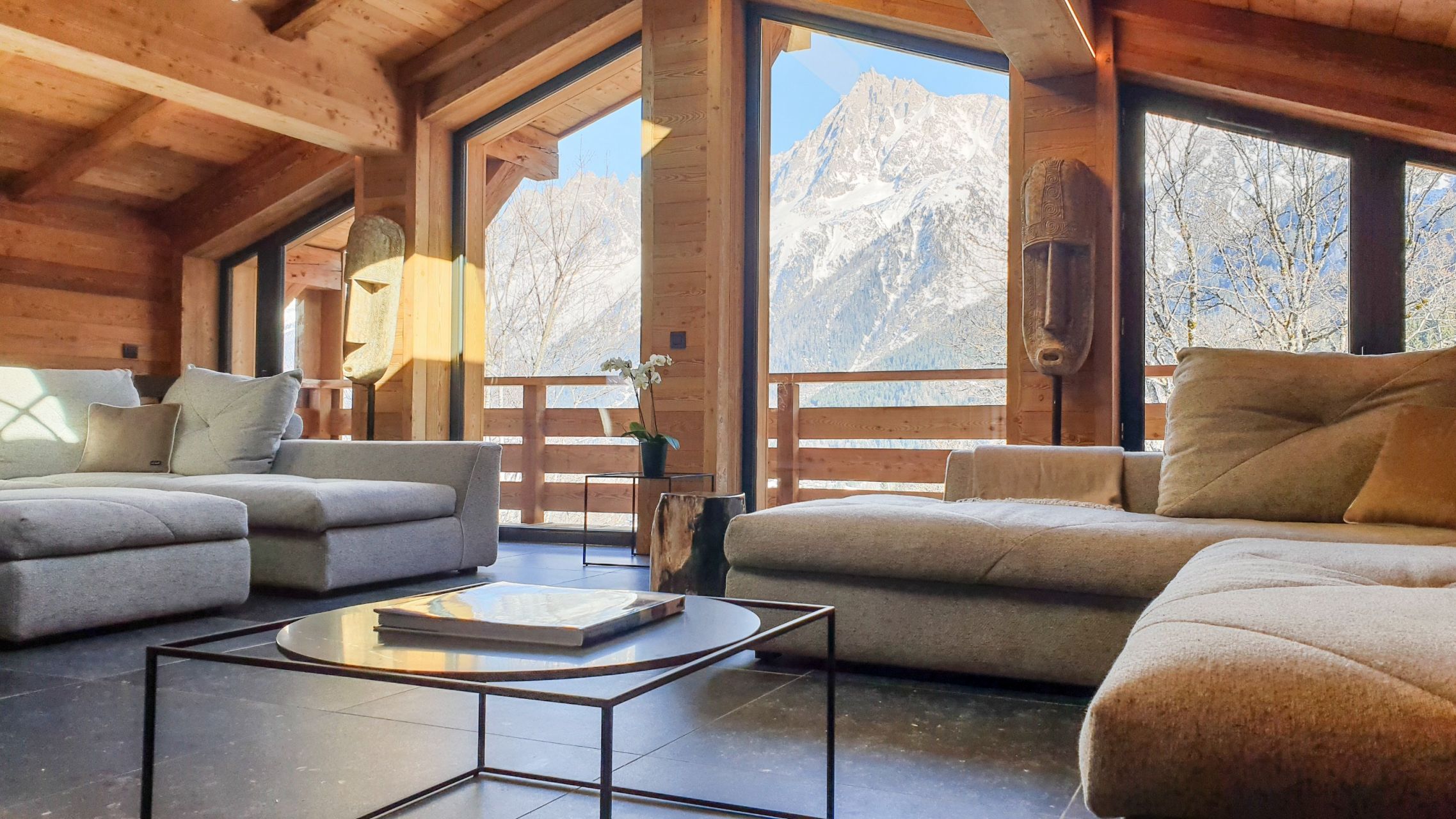chalet 12 Rooms for sale on CHAMONIX MONT BLANC (74400)