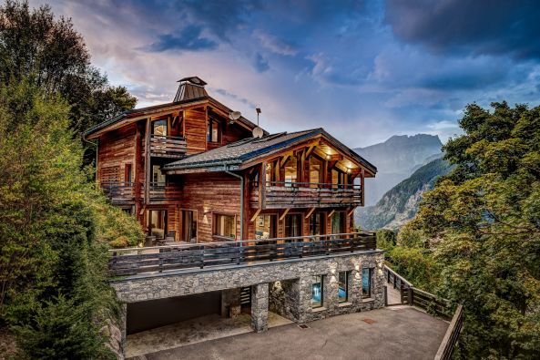 Sale Chalet Chamonix-Mont-Blanc 12 Rooms 387 m²