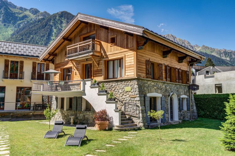 chalet 22 Pièces en vente sur CHAMONIX MONT BLANC (74400)