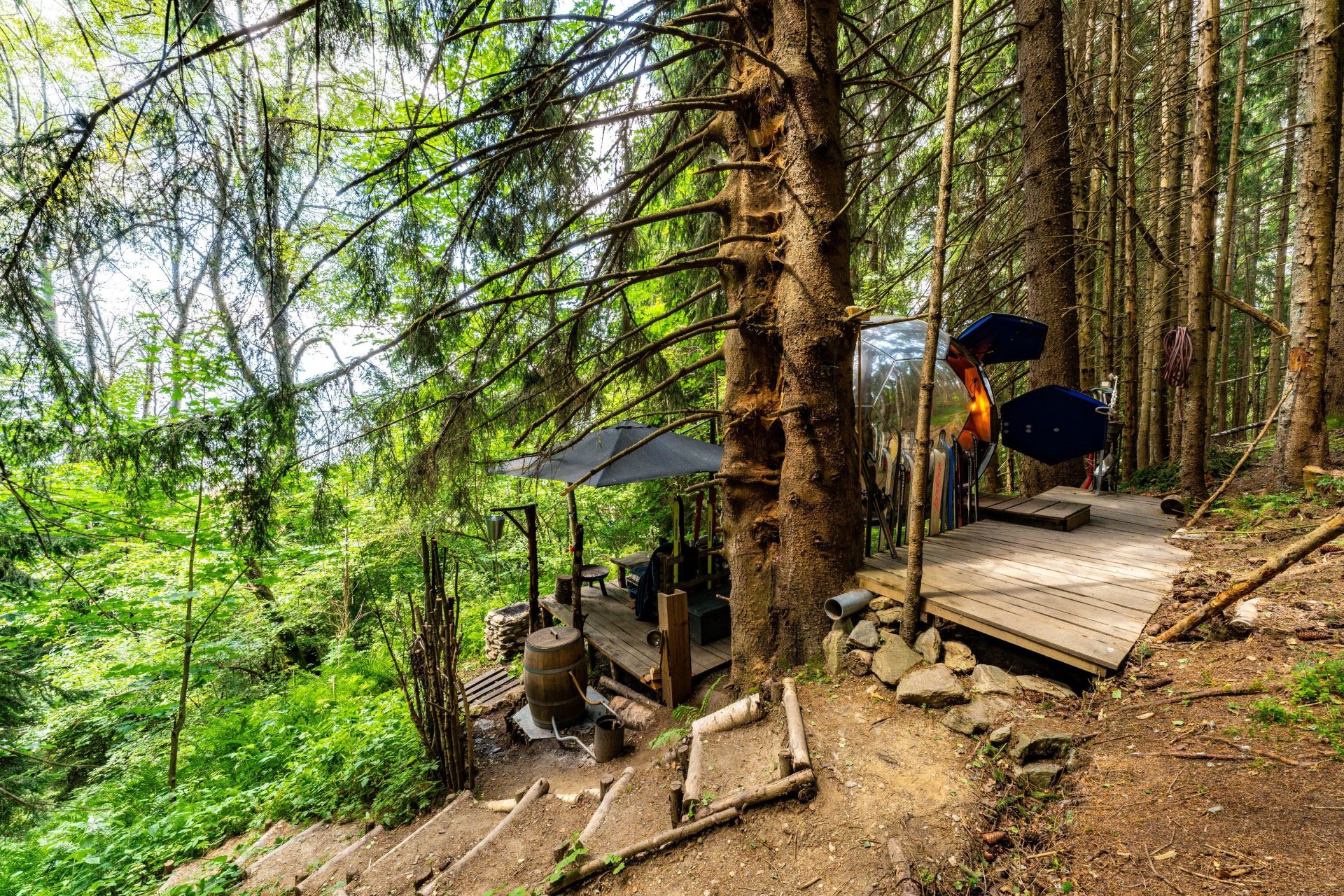 chalet 7 Rooms for sale on ST GERVAIS LES BAINS (74170)