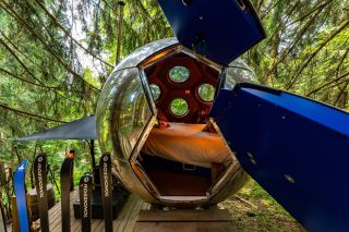 chalet 7 Rooms for sale on ST GERVAIS LES BAINS (74170)