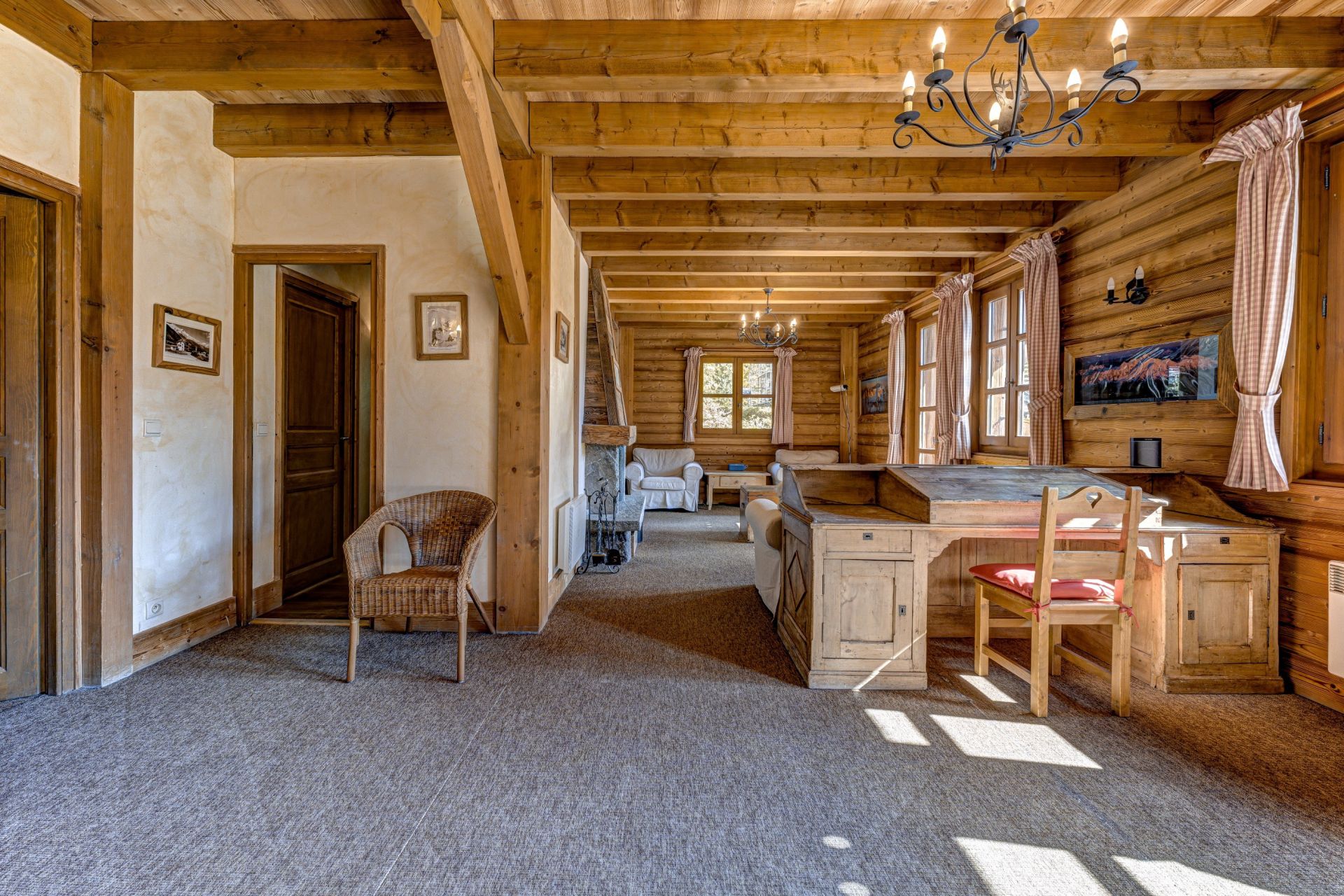 house 8 Rooms for sale on CHAMONIX MONT BLANC (74400)