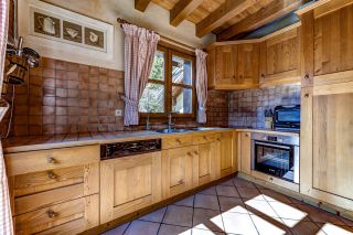 house 8 Rooms for sale on CHAMONIX MONT BLANC (74400)