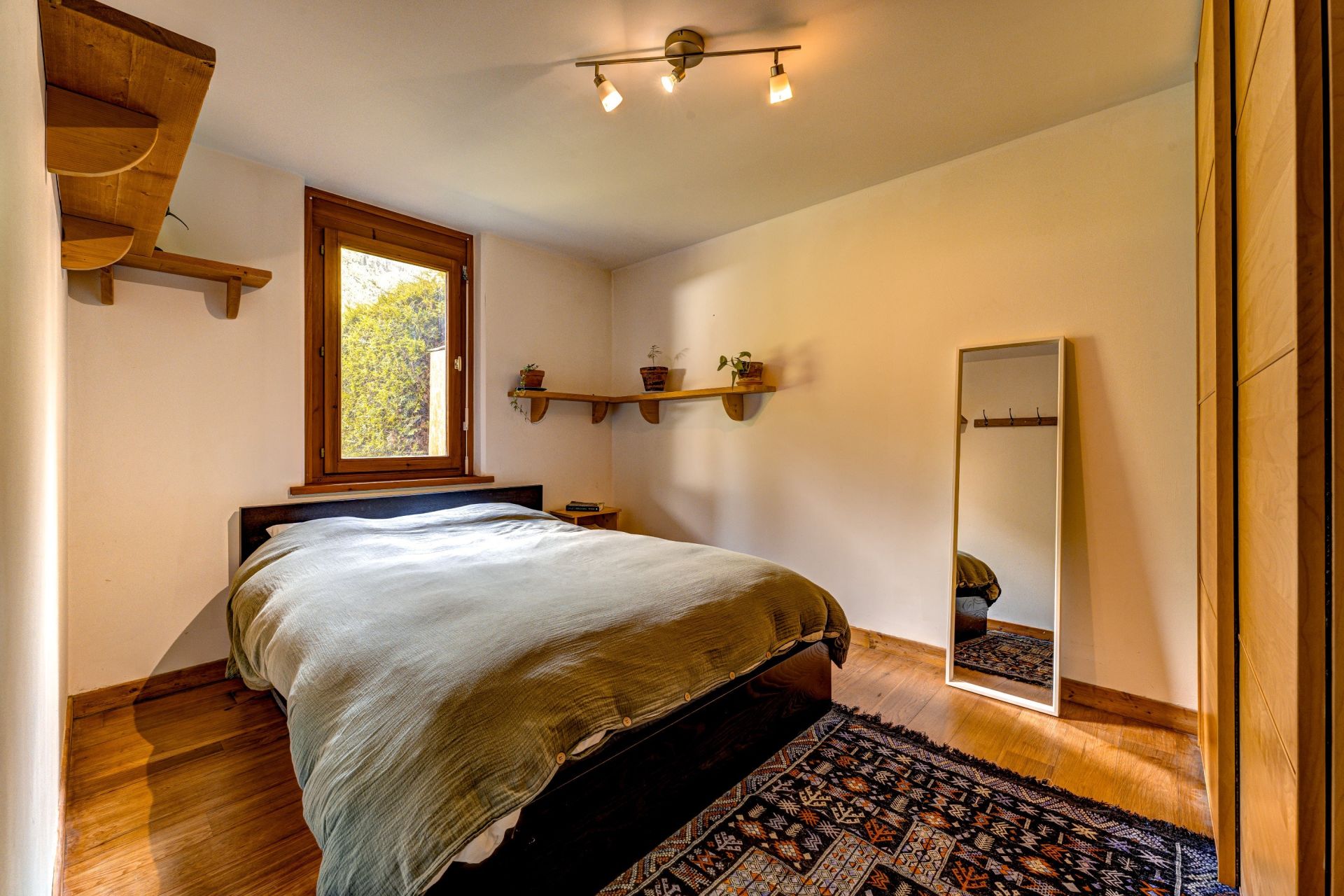 apartment 4 Rooms for sale on CHAMONIX MONT BLANC (74400)