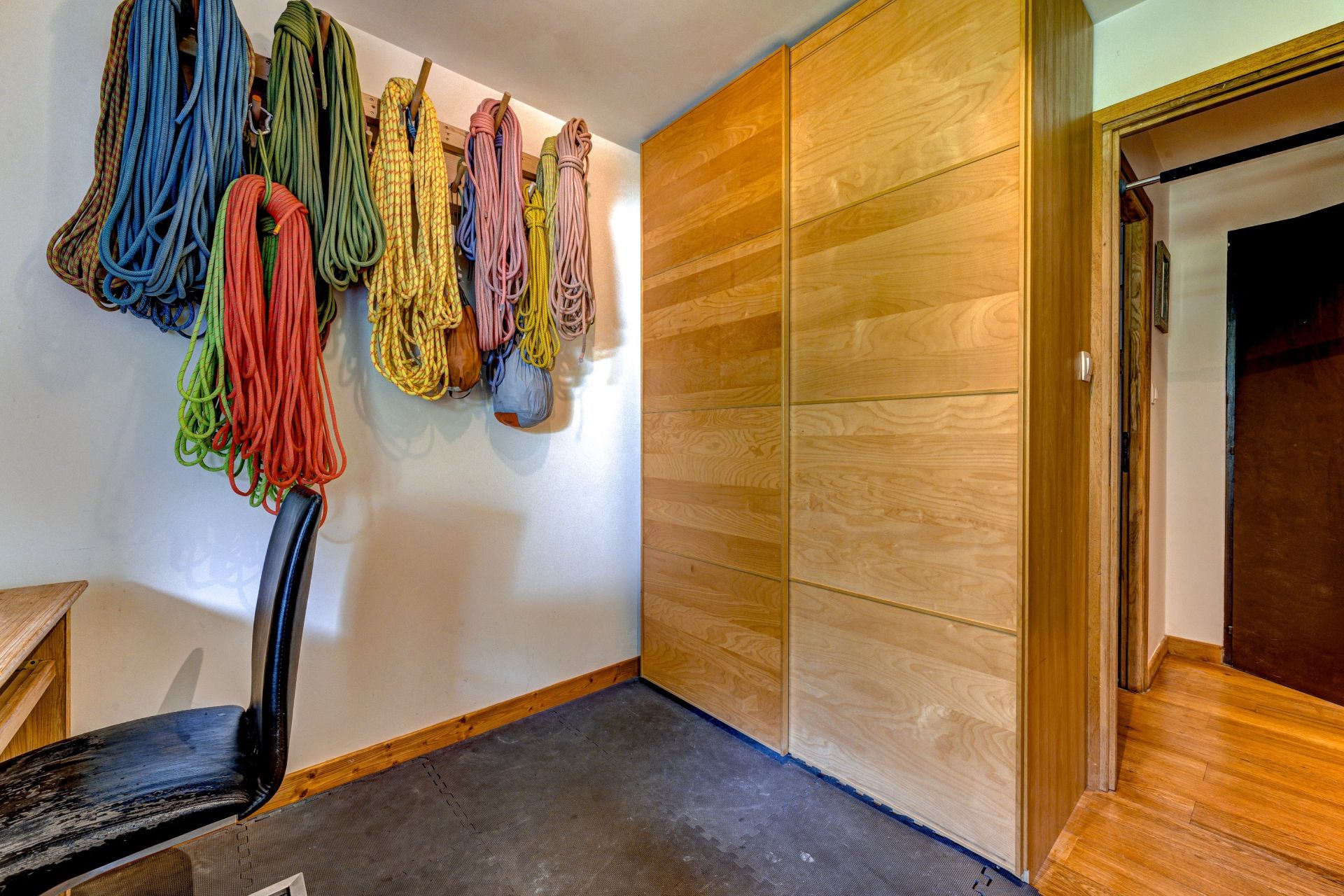 apartment 4 Rooms for sale on CHAMONIX MONT BLANC (74400)