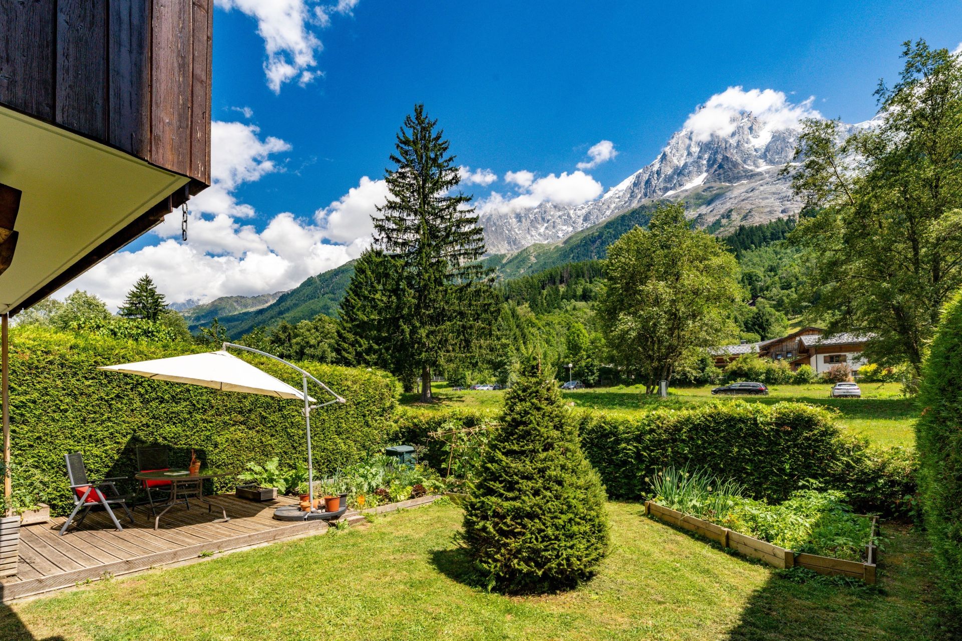 apartment 4 Rooms for sale on CHAMONIX MONT BLANC (74400)
