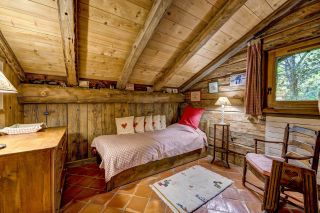 chalet 9 Rooms for sale on CHAMONIX MONT BLANC (74400)