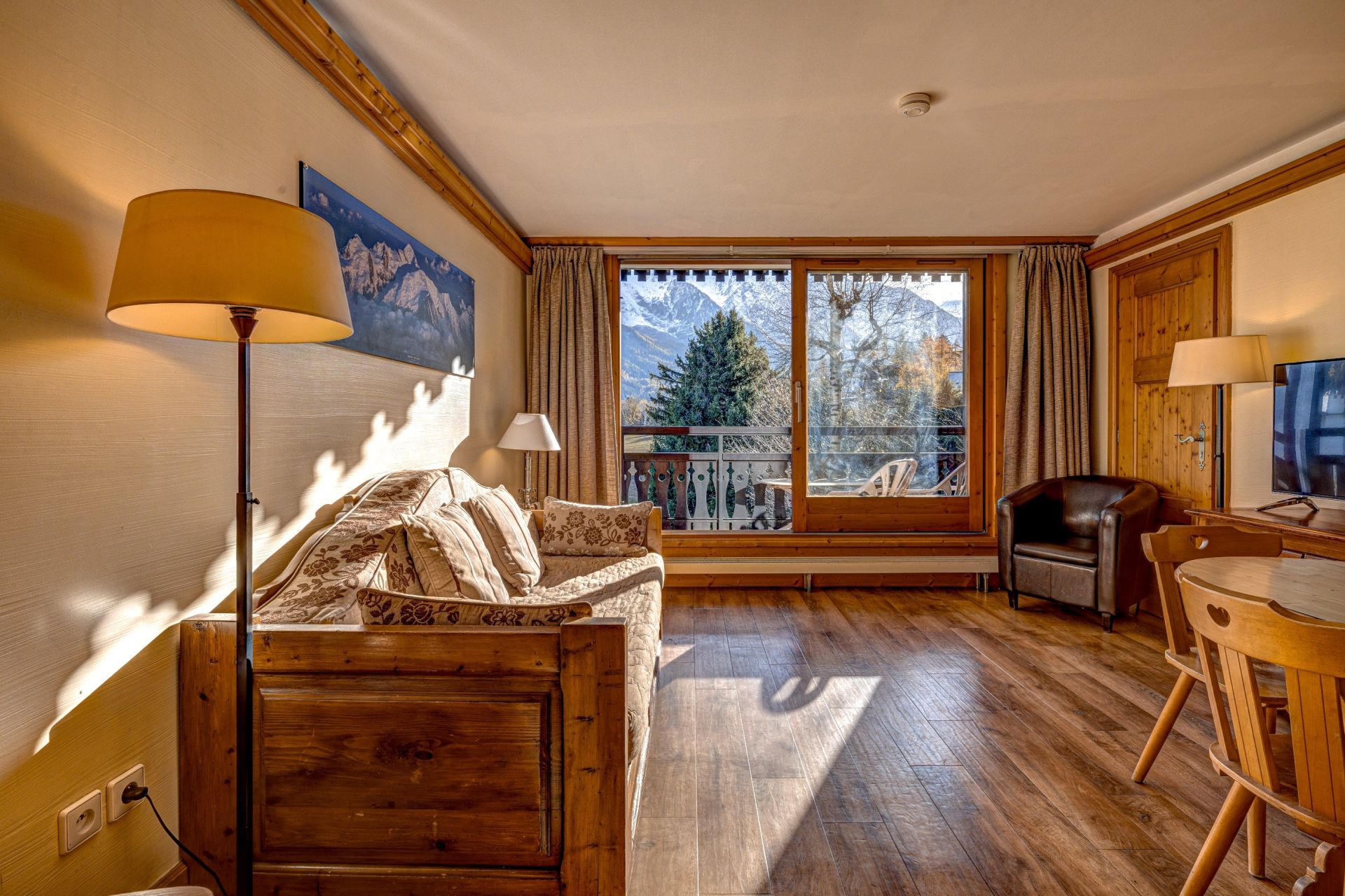 apartment 2 Rooms for sale on CHAMONIX MONT BLANC (74400)