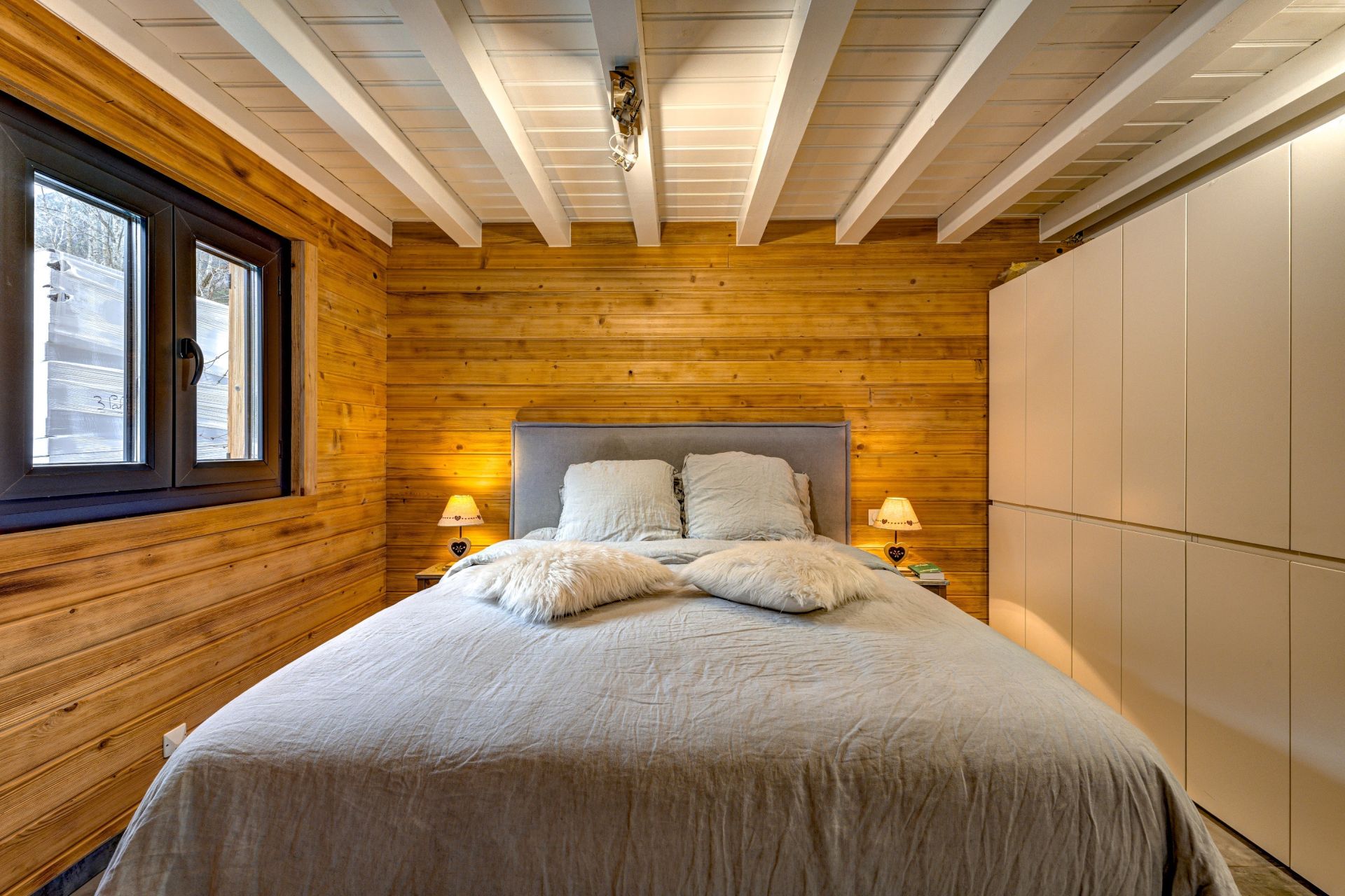 chalet 5 Rooms for sale on CHAMONIX MONT BLANC (74400)