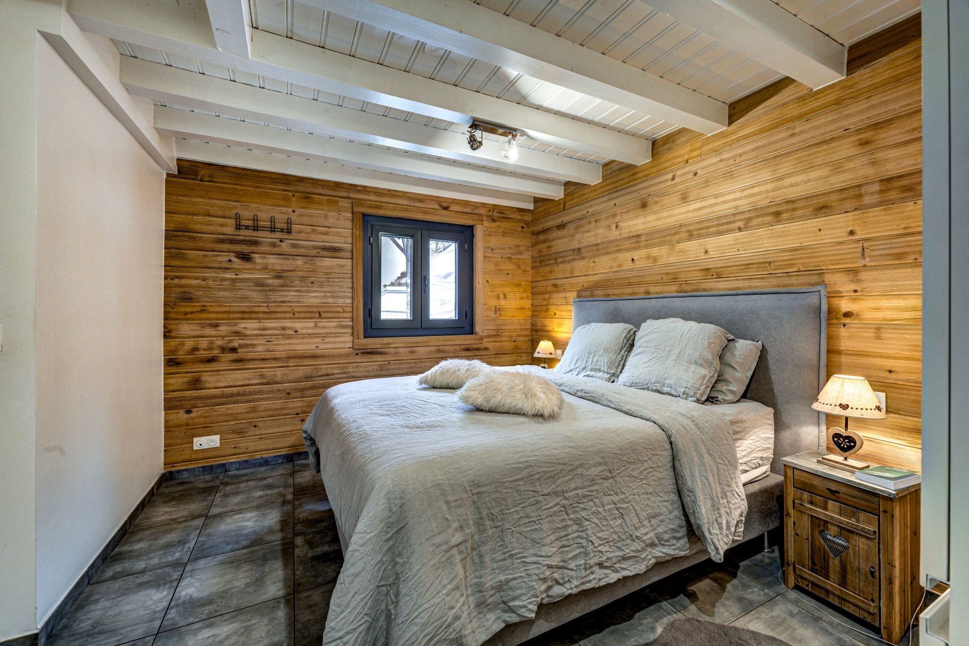 chalet 5 Rooms for sale on CHAMONIX MONT BLANC (74400)