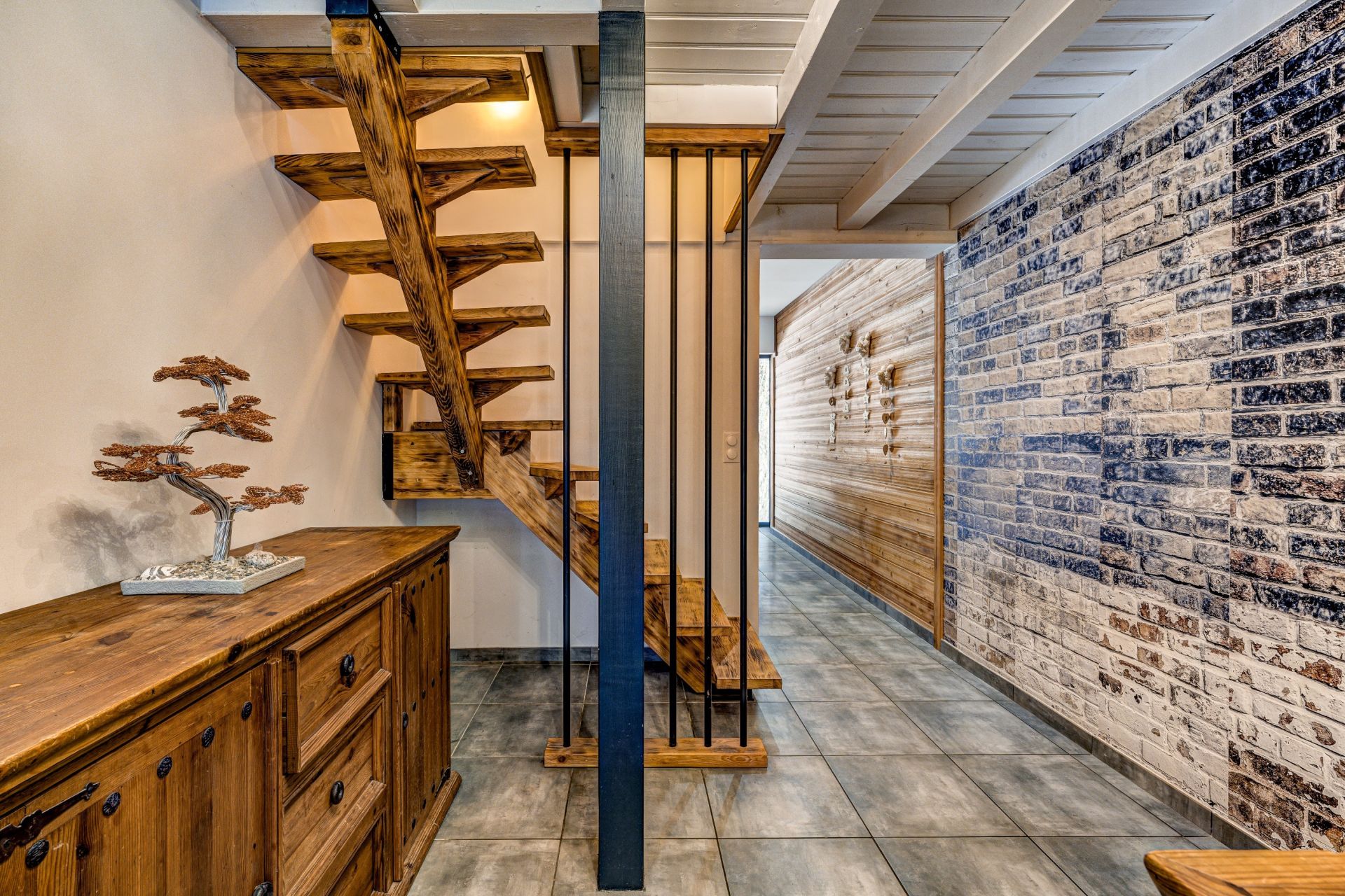 chalet 5 Rooms for sale on CHAMONIX MONT BLANC (74400)