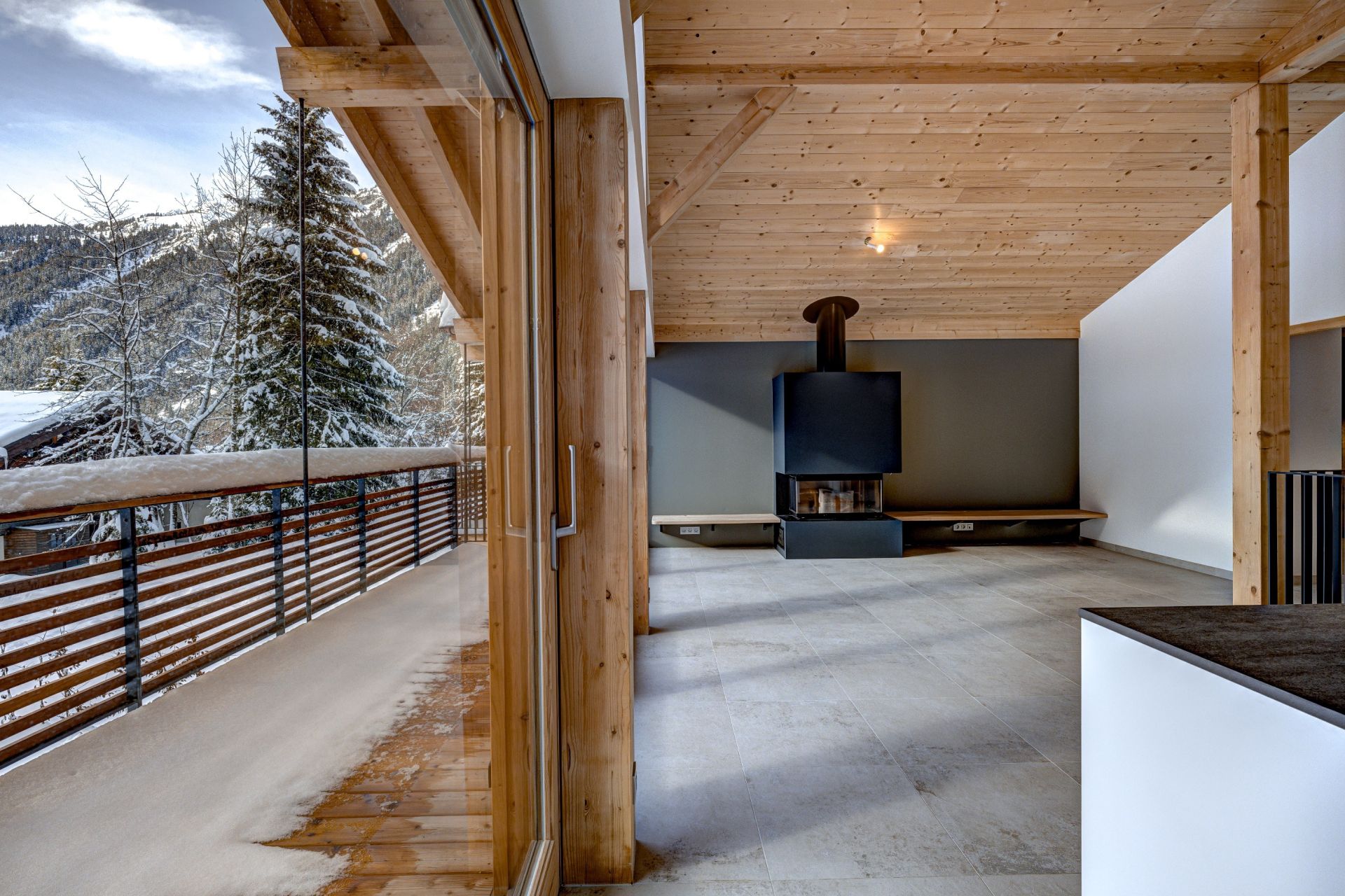 chalet 7 Rooms for sale on ARGENTIERE (74400)