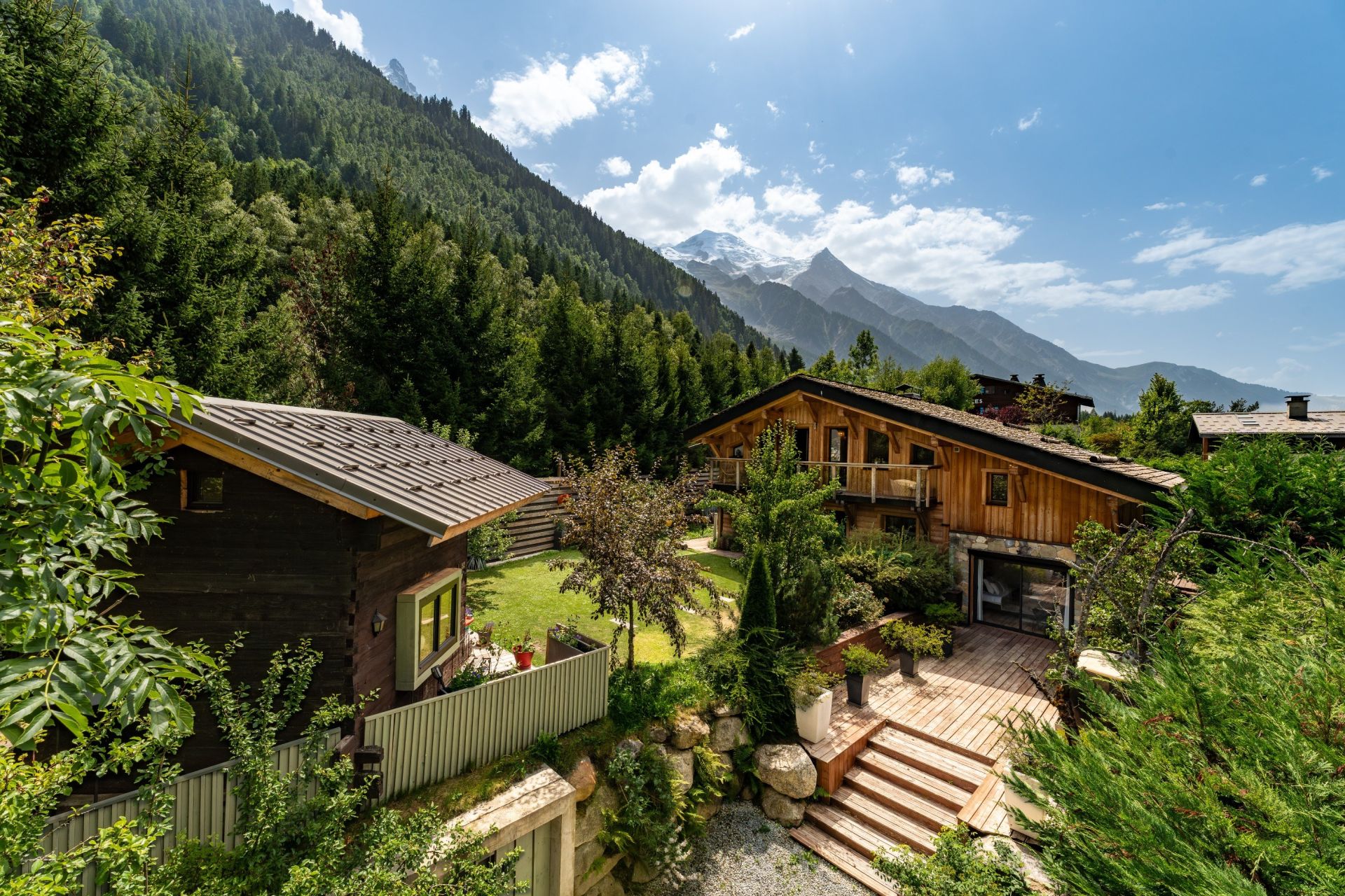 chalet 6 Rooms for sale on CHAMONIX MONT BLANC (74400)