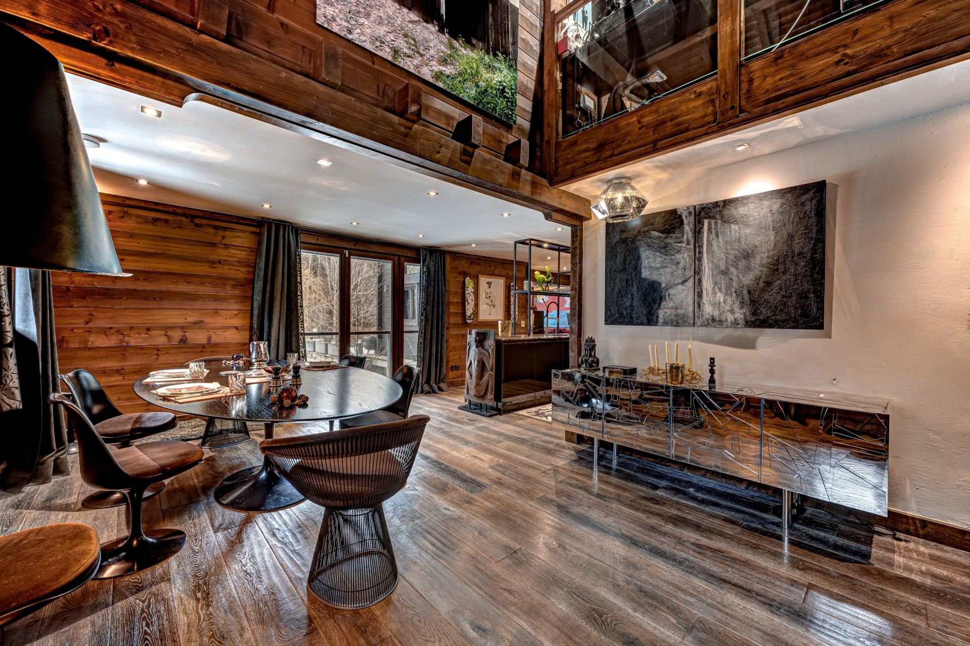 chalet 7 Rooms for sale on CHAMONIX MONT BLANC (74400)