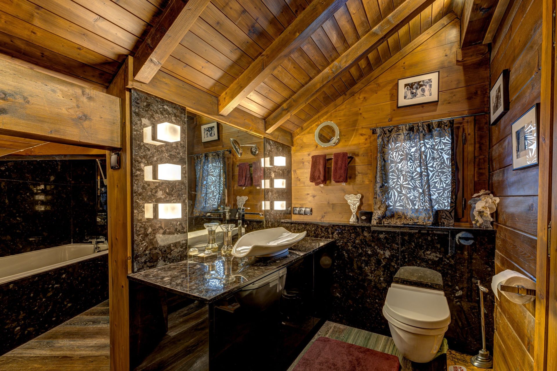 chalet 7 Pièces en vente sur CHAMONIX MONT BLANC (74400)