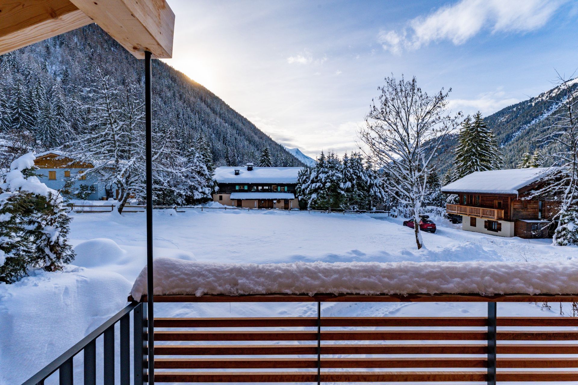 chalet 7 Rooms for sale on ARGENTIERE (74400)