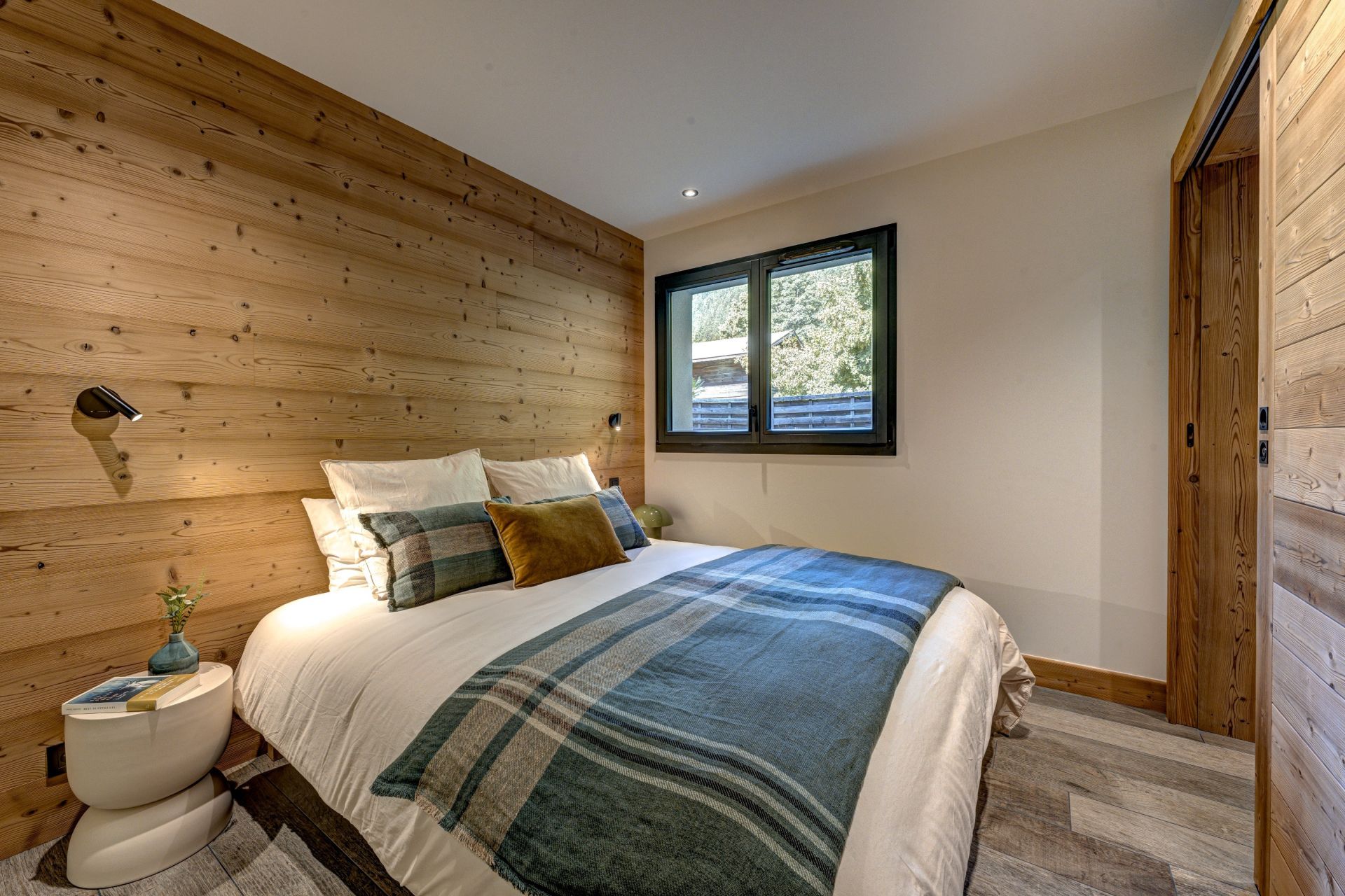 apartment 4 Rooms for sale on CHAMONIX MONT BLANC (74400)