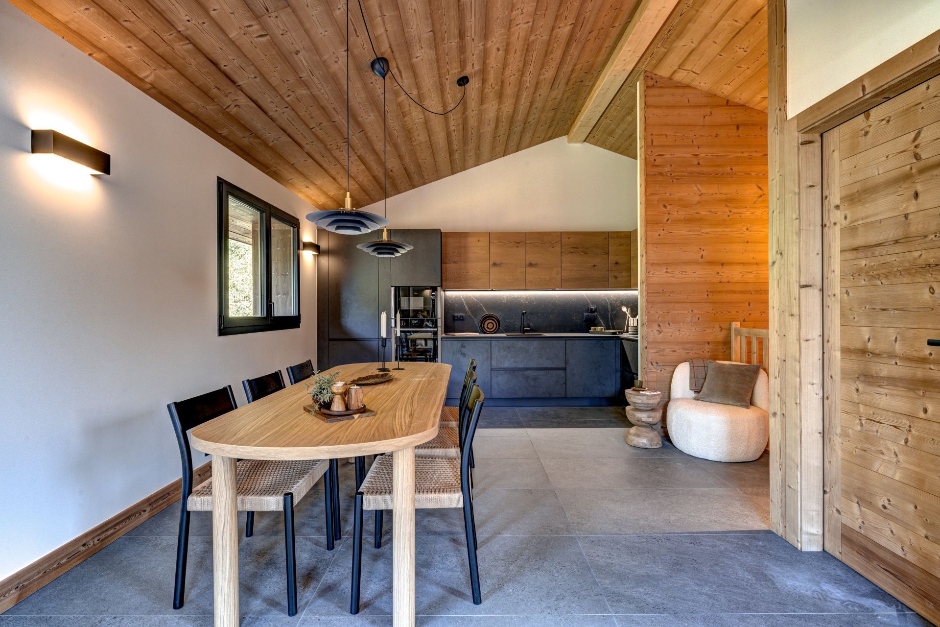 apartment 4 Rooms for sale on CHAMONIX MONT BLANC (74400)