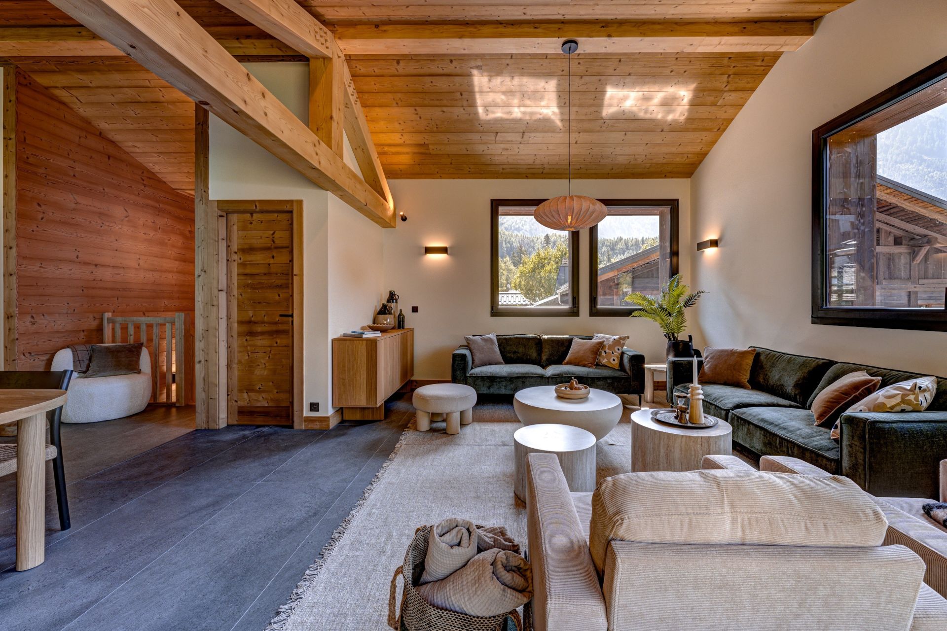 apartment 4 Rooms for sale on CHAMONIX MONT BLANC (74400)