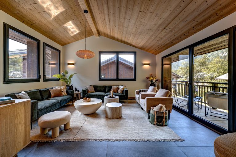 apartment 4 Rooms for sale on CHAMONIX MONT BLANC (74400)