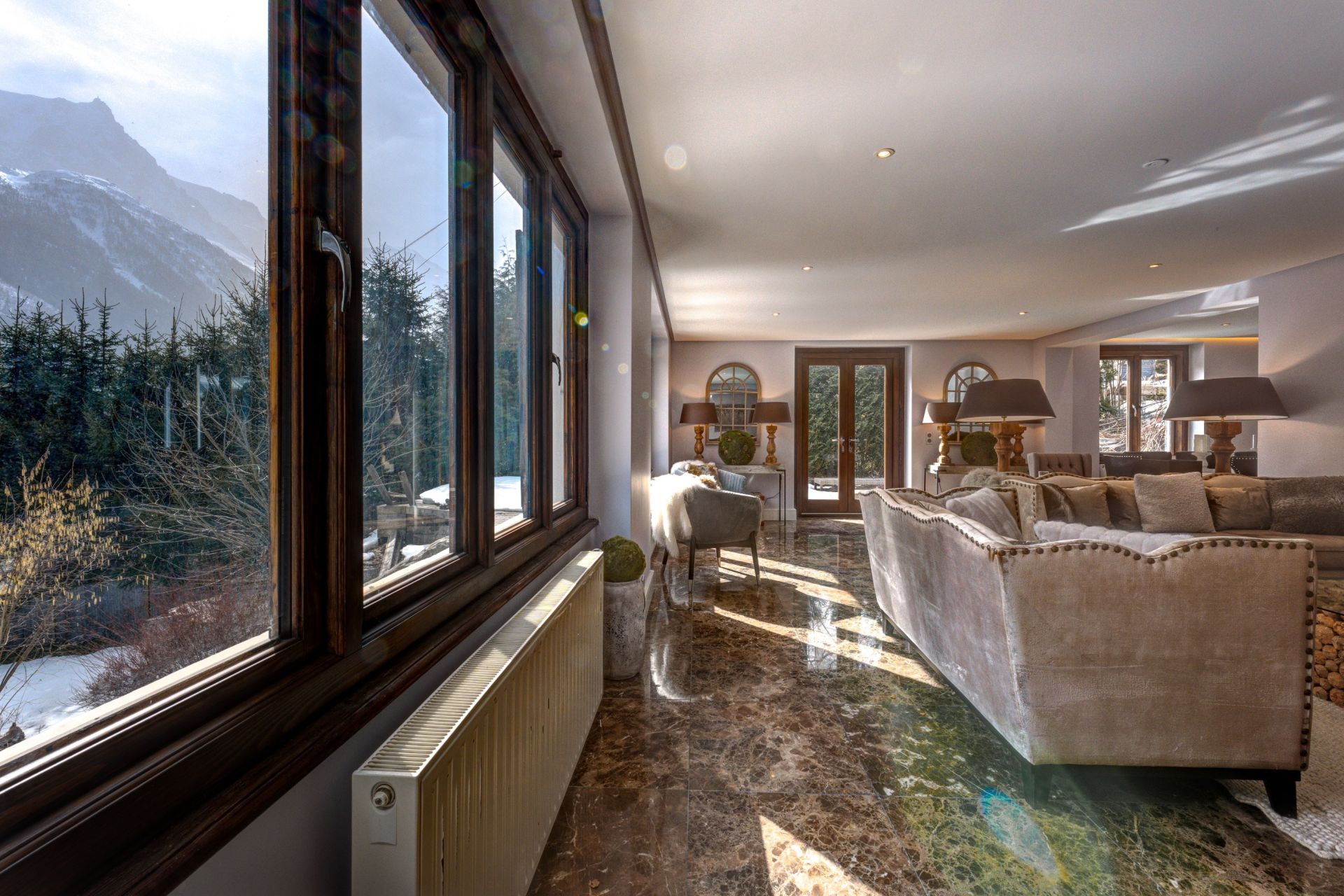 chalet 10 Rooms for sale on CHAMONIX MONT BLANC (74400)