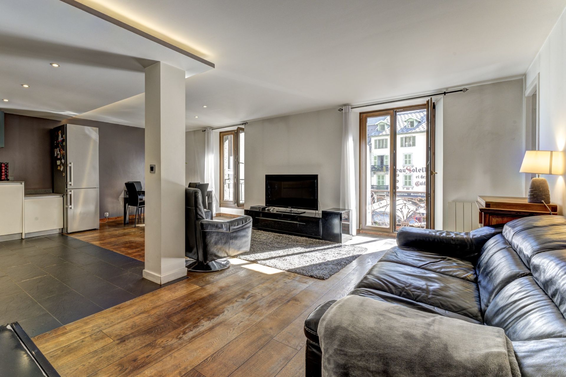 apartment 4 Rooms for sale on CHAMONIX MONT BLANC (74400)