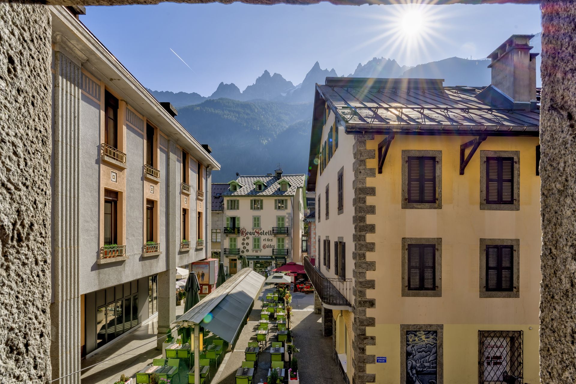 apartment 4 Rooms for sale on CHAMONIX MONT BLANC (74400)