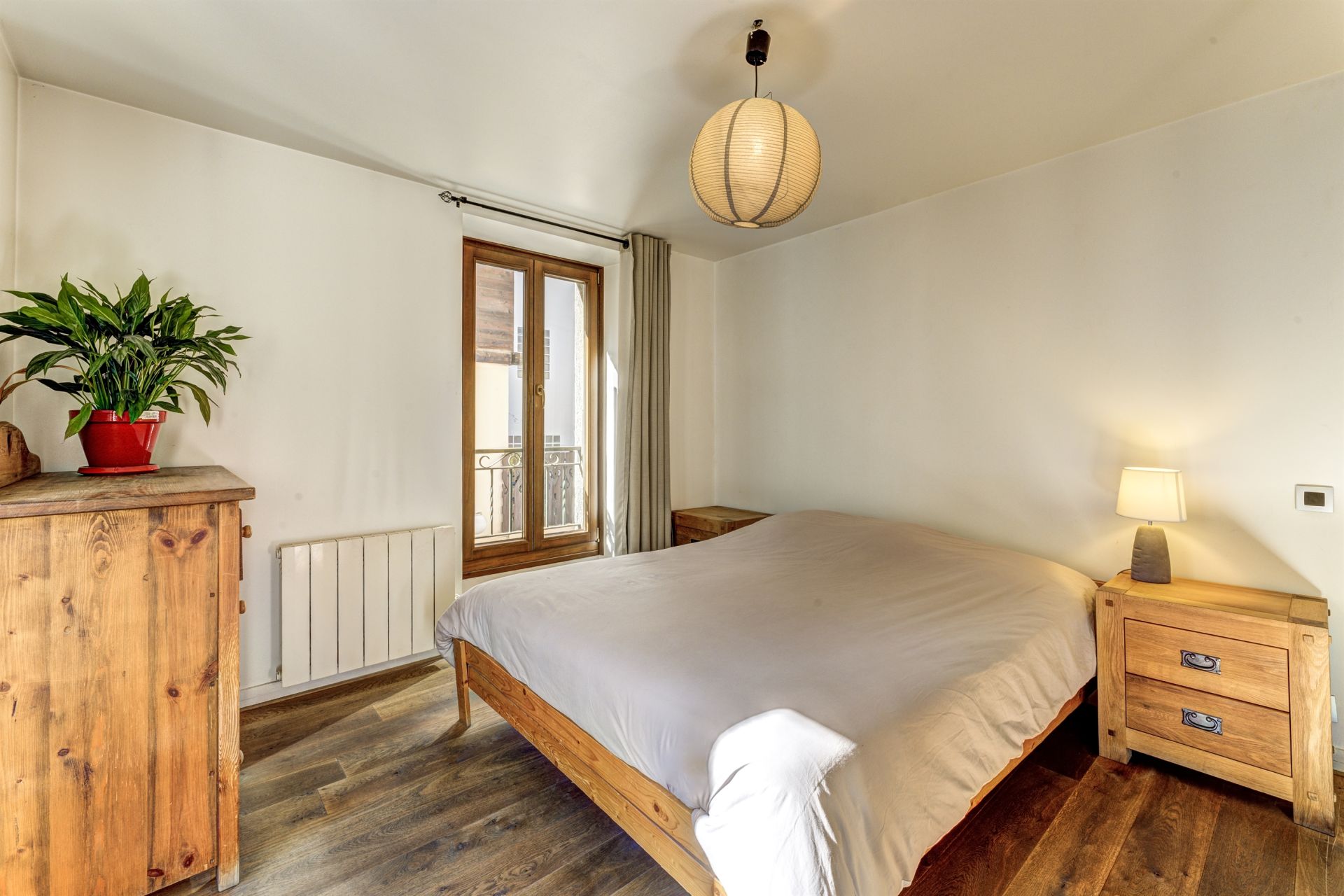 apartment 4 Rooms for sale on CHAMONIX MONT BLANC (74400)