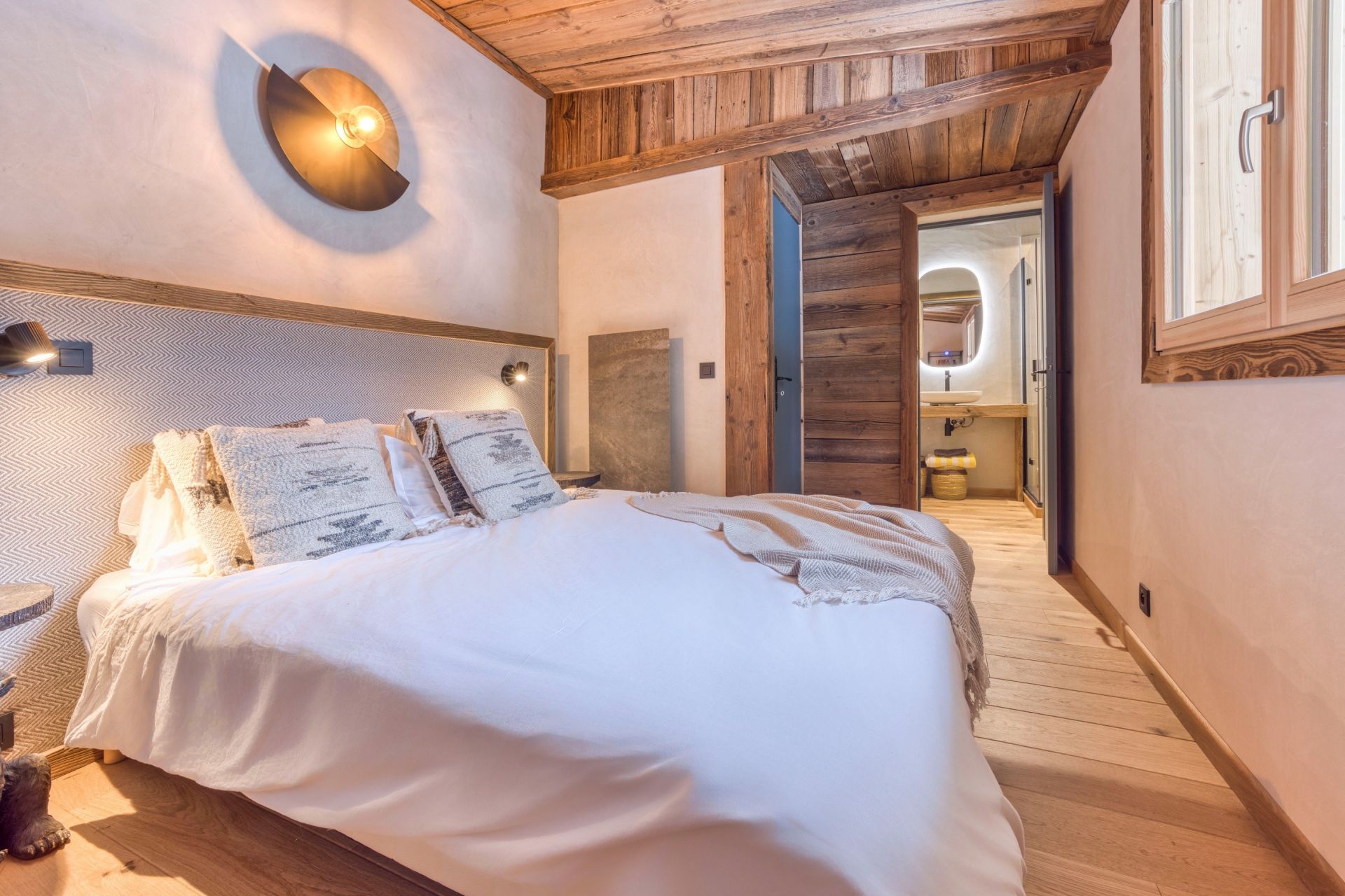 chalet 6 Rooms for sale on LES HOUCHES (74310)