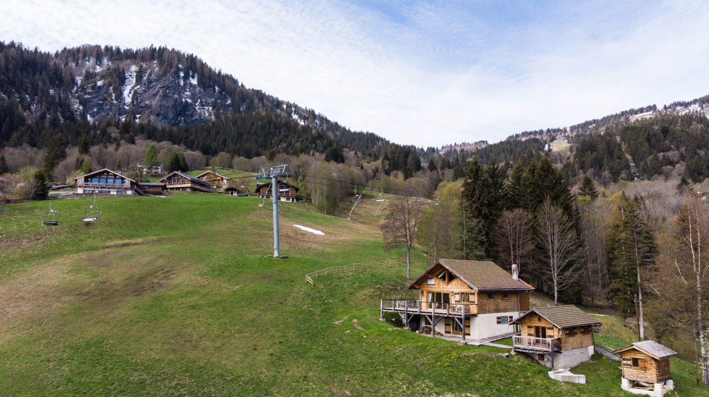 chalet 11 Rooms for sale on LES HOUCHES (74310)