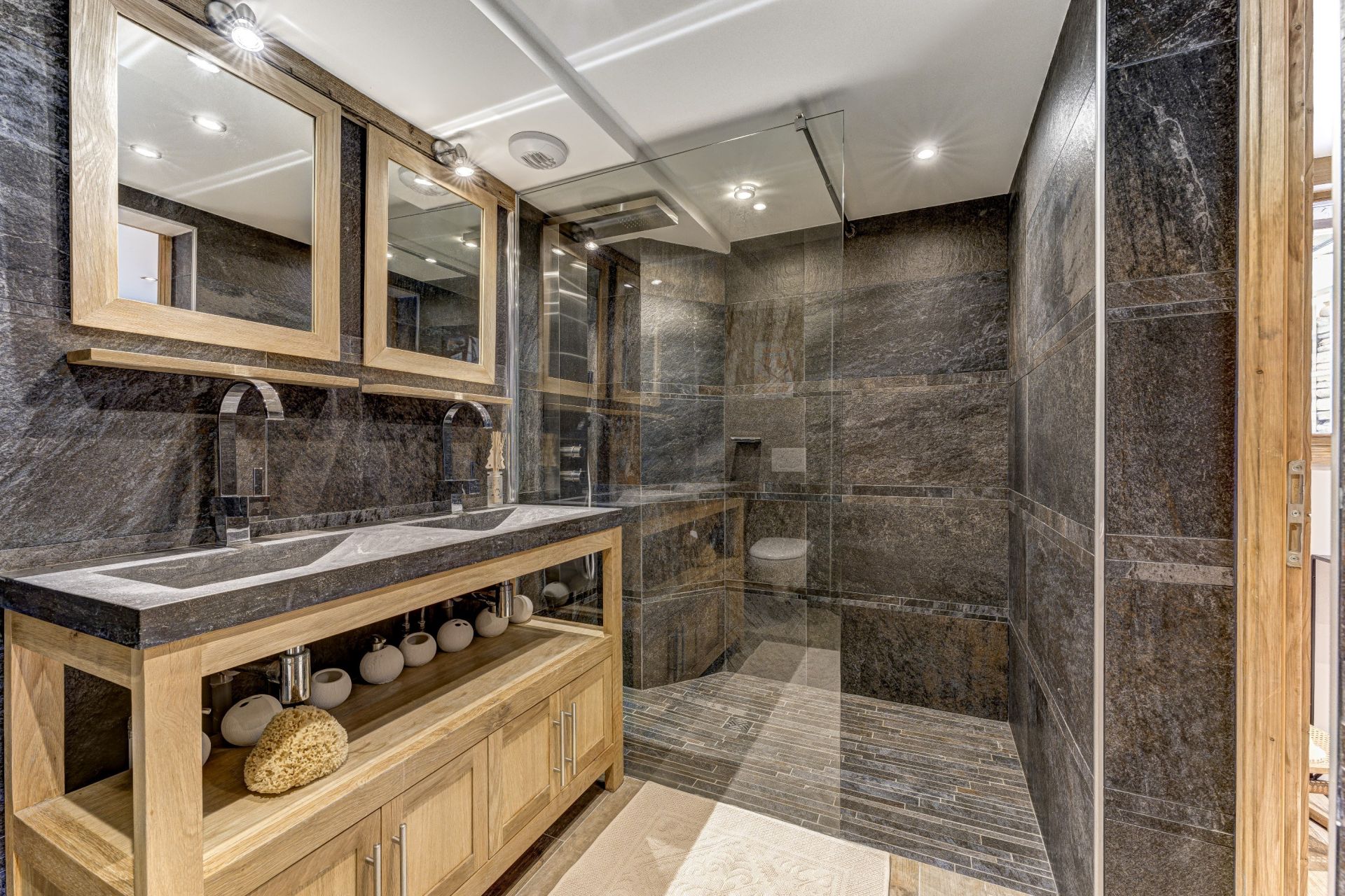 chalet 9 Pièces en vente sur CHAMONIX MONT BLANC (74400)