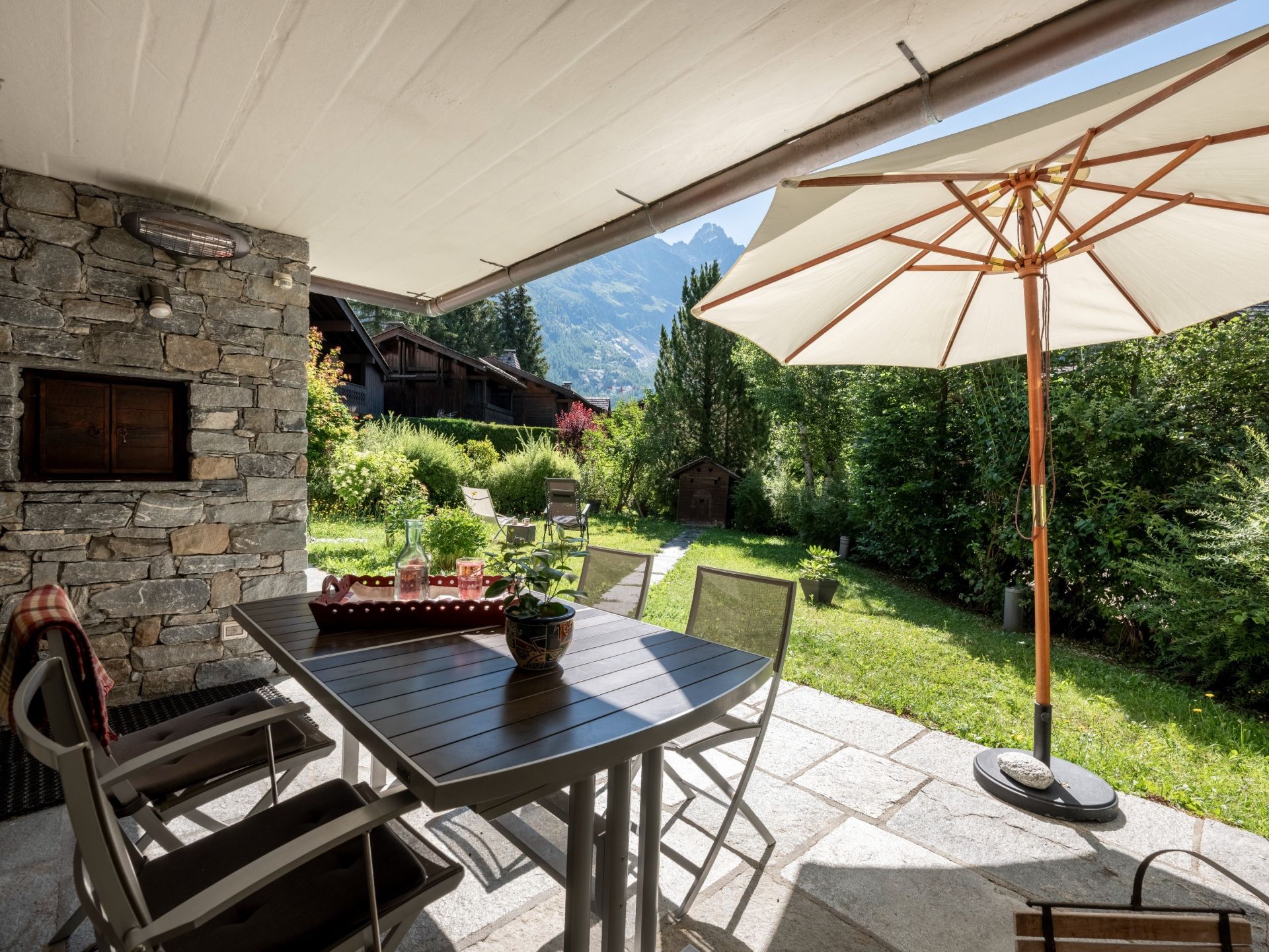 apartment 5 Rooms for sale on ARGENTIERE (74400)