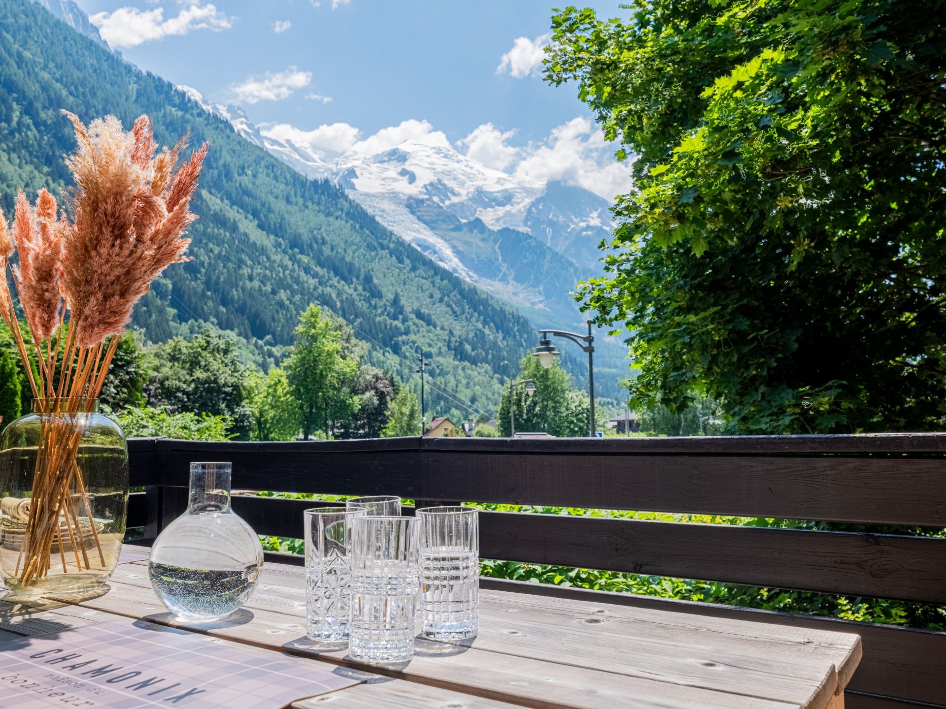 chalet 6 Rooms for sale on CHAMONIX MONT BLANC (74400)