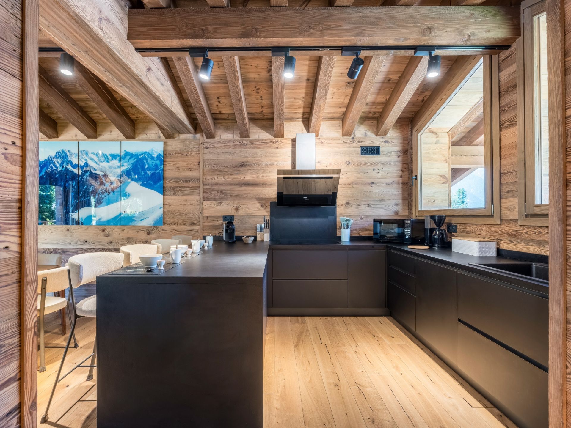 chalet 6 Rooms for sale on CHAMONIX MONT BLANC (74400)