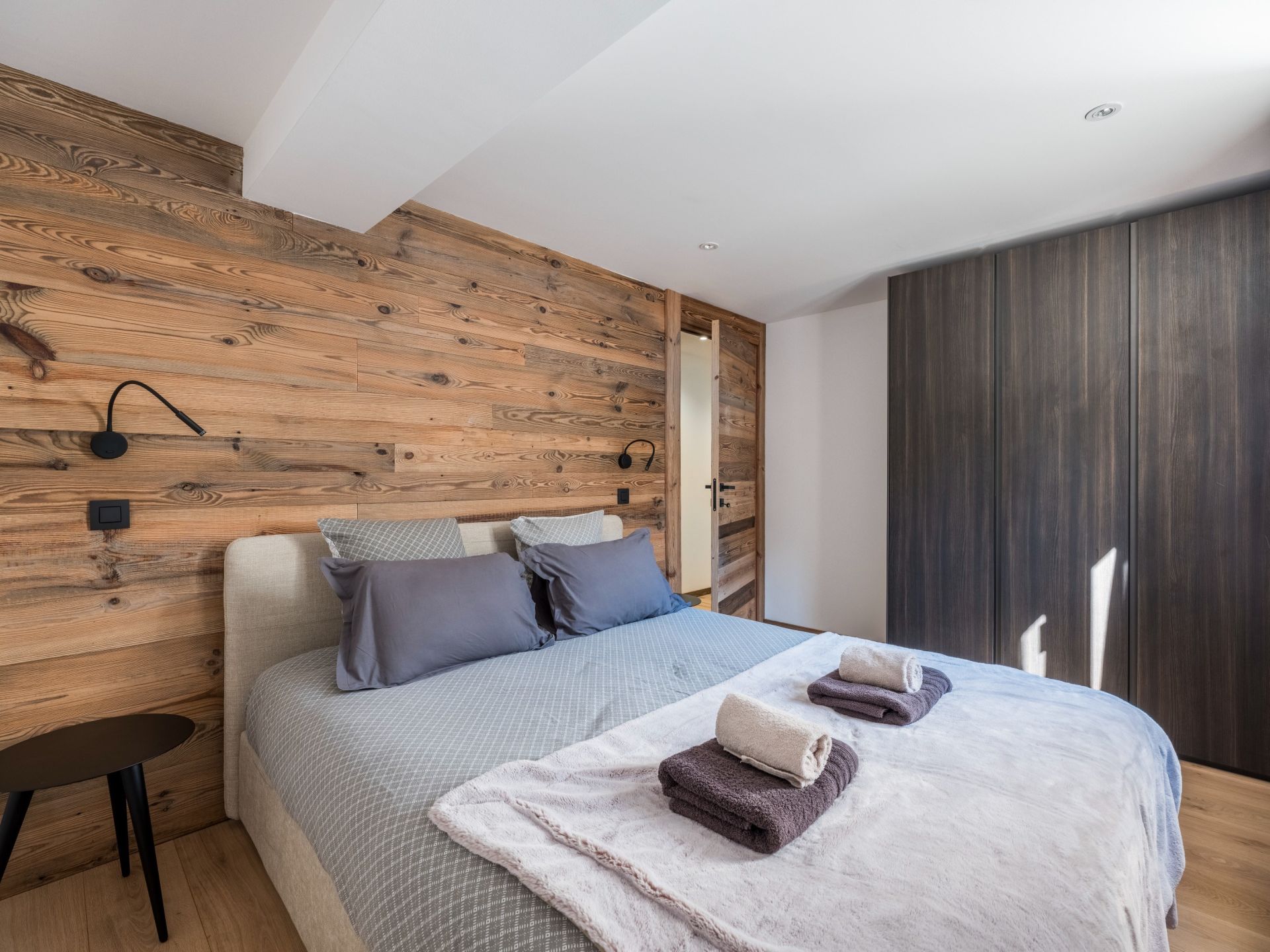 apartment 5 Rooms for sale on CHAMONIX MONT BLANC (74400)