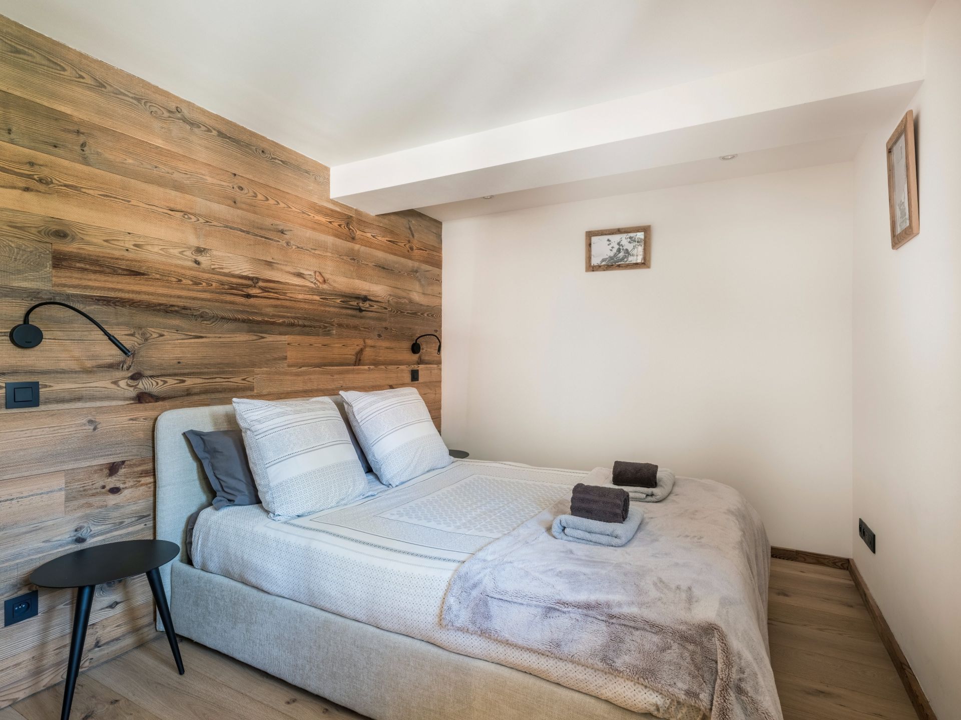 apartment 5 Rooms for sale on CHAMONIX MONT BLANC (74400)