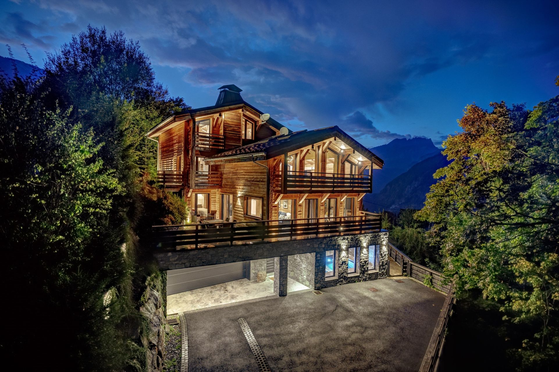 chalet 12 Pièces en vente sur CHAMONIX MONT BLANC (74400)