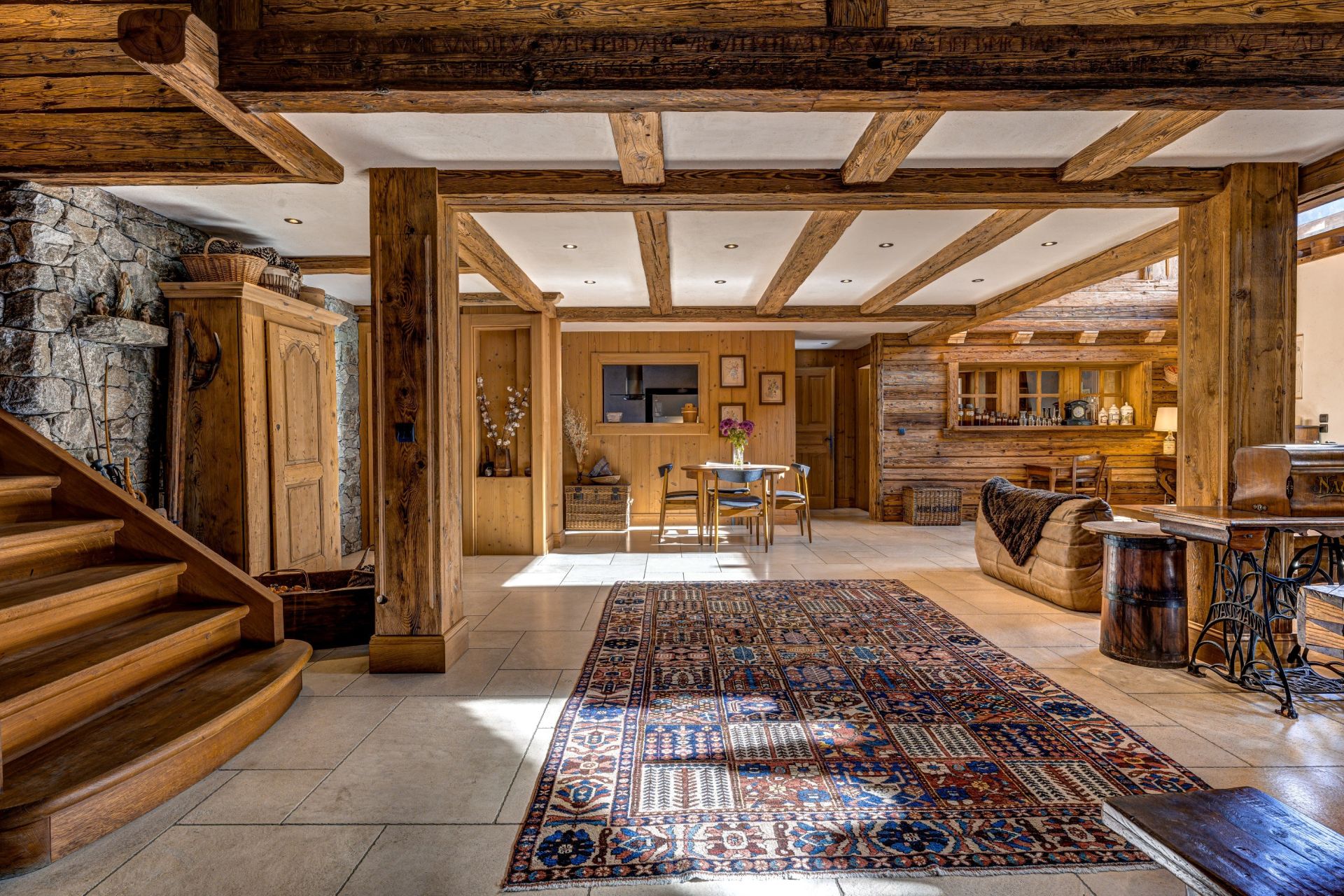 chalet 12 Rooms for sale on CHAMONIX MONT BLANC (74400)